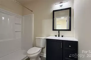 227 W 11th St, Salisbury, NC 28144 - Photo 11