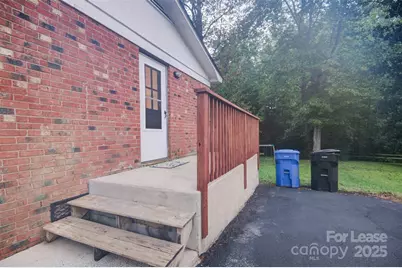 421 E McLelland Avenue, Mooresville, NC 28115 - Photo 25