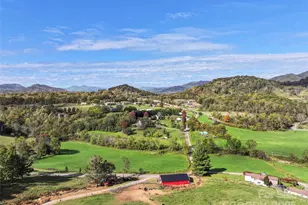 303 Johnson Farm Rd, Canton, NC 28716 - Photo 17