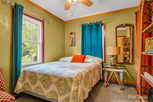 1729 Clairmont Dr, Hendersonville, NC 28791 - Photo 15