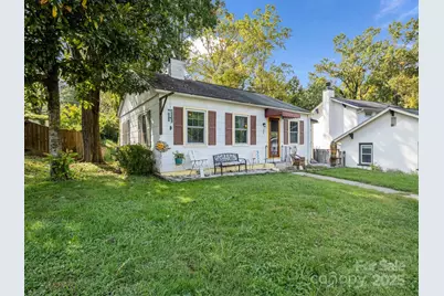 1729 Clairmont Drive, Hendersonville, NC 28791 - Photo 5