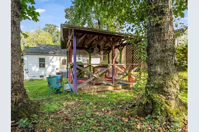 1729 Clairmont Drive, Hendersonville, NC 28791 - Photo 25