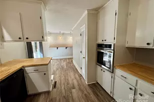 302 Suburban Ave, Kannapolis, NC 28083 - Photo 9