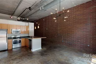 626 N Graham St, Charlotte, NC 28202 - Photo 5