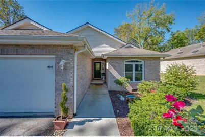 949 Kanuga Road, Hendersonville, NC 28739 - Photo 7