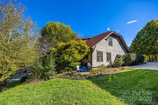 4 Lacoste Dr, Hendersonville, NC 28739 - Photo 35