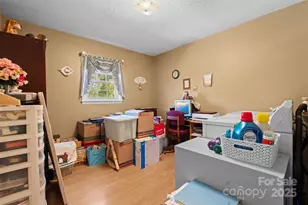 2598 Conner Cir, Lenoir, NC 28645 - Photo 19