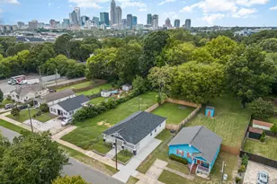 1017 Pegram St, Charlotte, NC 28205 - Photo 3