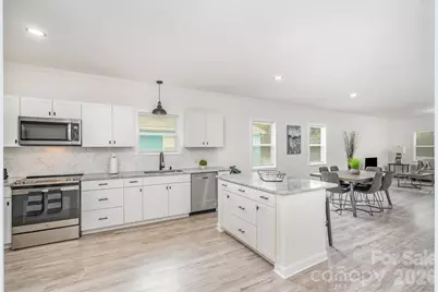 1017 Pegram Street, Charlotte, NC 28205 - Photo 13