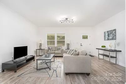 1017 Pegram Street, Charlotte, NC 28205 - Photo 9