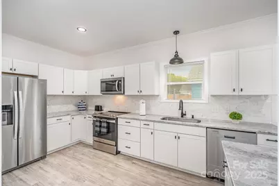 1017 Pegram Street, Charlotte, NC 28205 - Photo 17