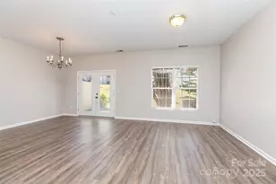 12210 Stratfield Pl Cir, Pineville, NC 28134 - Photo 3