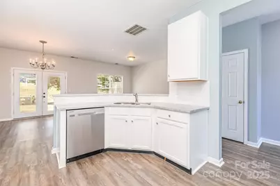 12210 Stratfield Place Circle, Pineville, NC 28134 - Photo 9