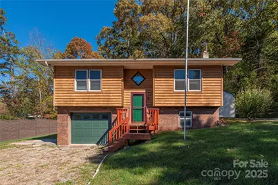 29 Arrowhead Road, Clyde, NC 28721 - Photo 1