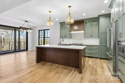 202 Westridge Farm Road #4, Asheville, NC 28804 - Photo 5