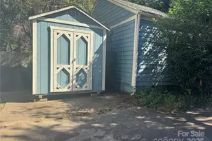 827 Drummond Ave, Charlotte, NC 28205 - Photo 7