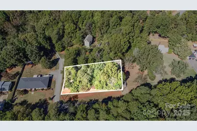 13700 Woody Point Road, Charlotte, NC 28278 - Photo 1