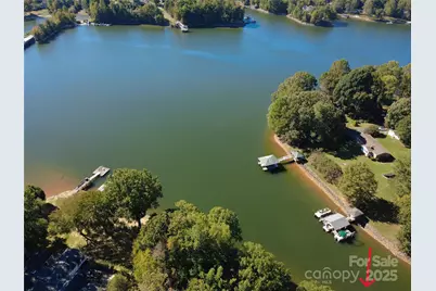 137 Hideaway Lane, Mooresville, NC 28117 - Photo 3