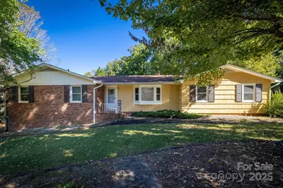 1341 36th Avenue Drive NE, Hickory, NC 28601 - Photo 1