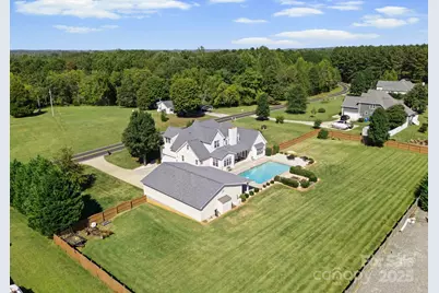 895 E Monbo Road, Statesville, NC 28677 - Photo 3