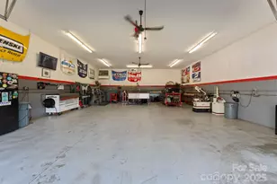 895 E Monbo Rd, Statesville, NC 28677 - Photo 5