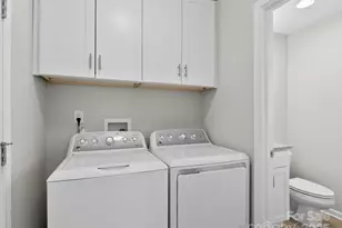 1214 Pauline Trail Dr, Arden, NC 28704 - Photo 11