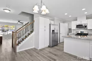 1214 Pauline Trail Dr, Arden, NC 28704 - Photo 7