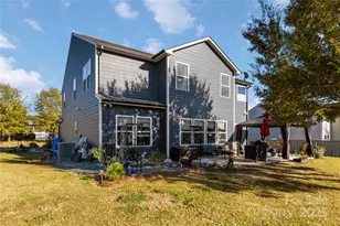 15221 Kissimmee Ln, Mint Hill, NC 28227 - Photo 3