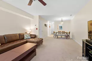 510 Carrington Pl, Arden, NC 28704 - Photo 7