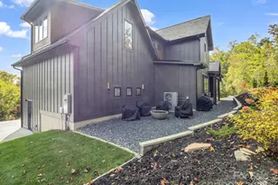 123 Millbrae Loop, Hendersonville, NC 28791 - Photo 7