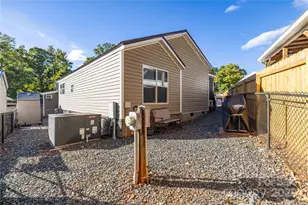 109 Twin Bluff Trail, Mount Gilead, NC 27306 - Photo 3
