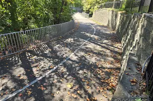 9520 Glenwater Dr, Charlotte, NC 28262 - Photo 37