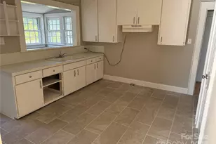 520 Margaret Dr, Statesville, NC 28677 - Photo 7