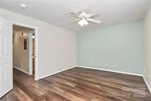 3721 Picasso Court, Charlotte, NC 28205 - Photo 7