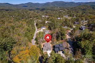 48 Crossings Cir, Fairview, NC 28730 - Photo 5