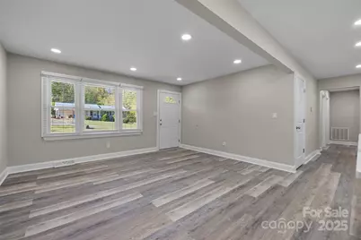 5001 Westgate Drive #68, Shelby, NC 28152 - Photo 5