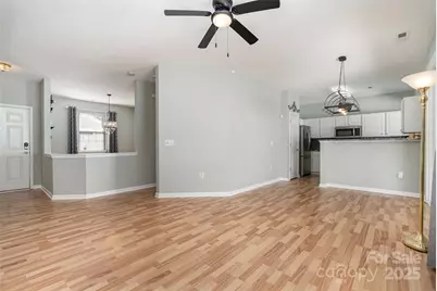 9116 Meadowmont View Drive, Charlotte, NC 28269 - Photo 3