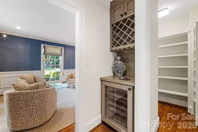 2611 Forest Drive, Charlotte, NC 28211 - Photo 9