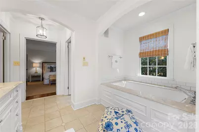 2611 Forest Drive, Charlotte, NC 28211 - Photo 27