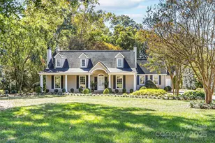 2611 Forest Dr, Charlotte, NC 28211 - Photo 1