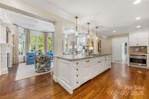 2611 Forest Dr, Charlotte, NC 28211 - Photo 13