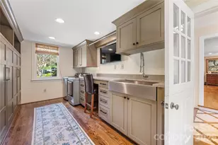 2611 Forest Dr, Charlotte, NC 28211 - Photo 21