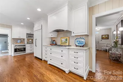 2611 Forest Drive, Charlotte, NC 28211 - Photo 11