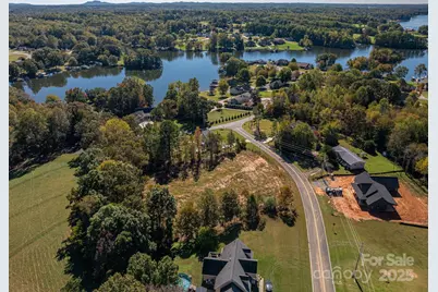 000 Harbor View Drive #3, Cherryville, NC 28021 - Photo 9