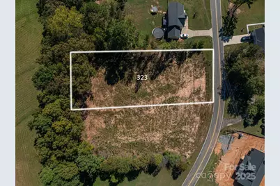 000 Harbor View Drive #3, Cherryville, NC 28021 - Photo 3