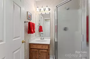 320 Dawnbrook Dr, Flat Rock, NC 28731 - Photo 23