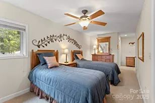 320 Dawnbrook Dr, Flat Rock, NC 28731 - Photo 29