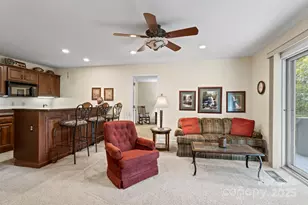 320 Dawnbrook Dr, Flat Rock, NC 28731 - Photo 33