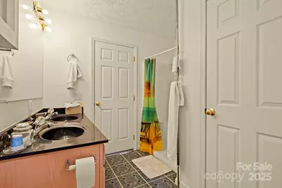 31 Barlow Road, Elk Park, NC 28622 - Photo 27