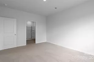 615 Country Oak Dr, Asheville, NC 28804 - Photo 15